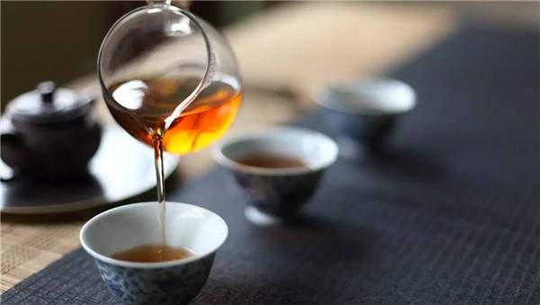 干仓普洱茶有何特点，怎么分辨？