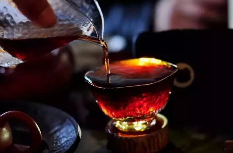 如何正确鉴别普洱茶的好坏？